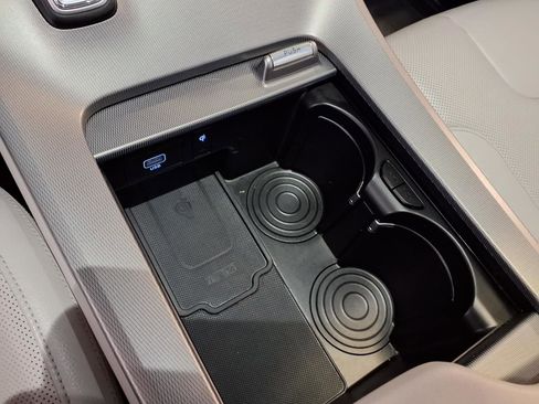 Used 2022 Hyundai Palisade SEL w/ Premium Package image 25