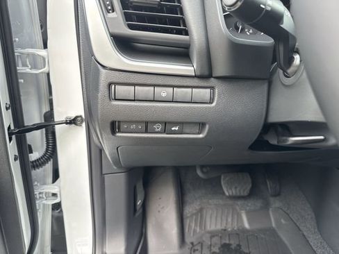 New 2026 Nissan Rogue SV FWD image 24