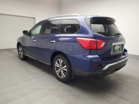 Used 2018 Nissan Pathfinder S image 5