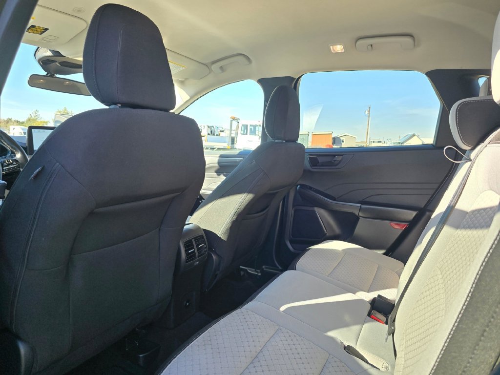 Used 2024 Ford Escape Active AWD/4WD image 13