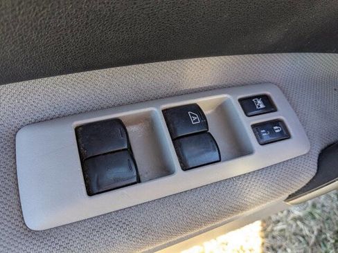 Used 2012 Nissan Rogue S w/ Special Edition Pkg image 14