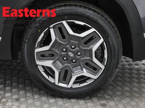 Used 2023 Hyundai Santa Fe Limited image 34