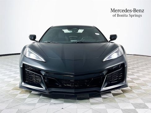 Used 2025 Chevrolet Corvette E-Ray AWD/4WD image 2