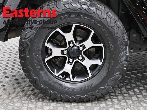 Used 2018 Jeep Wrangler Unlimited Sport S image 32