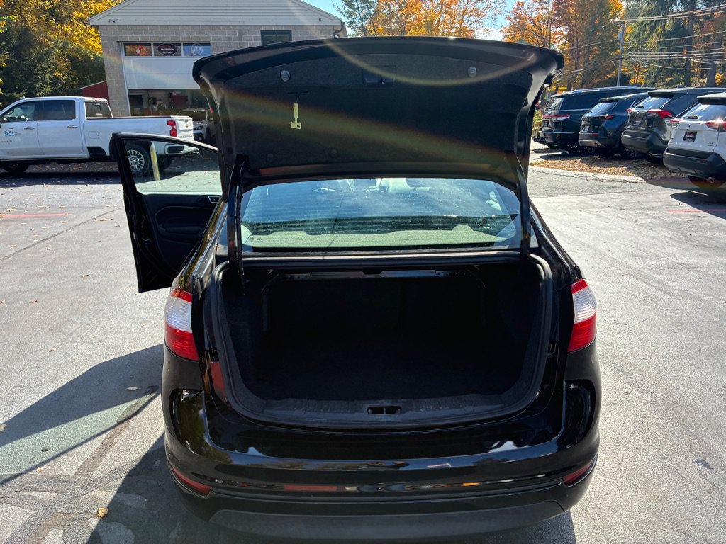 Used 2016 Ford Fiesta SE FWD image 14