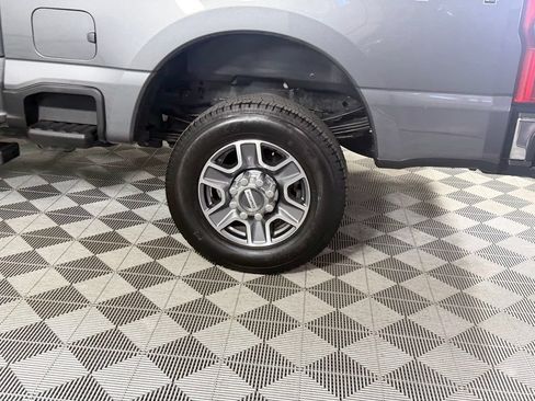 Used 2026 Ford F350 Lariat AWD/4WD image 12