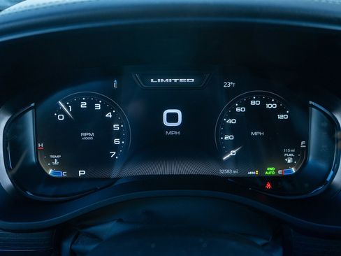 Used 2024 RAM 1500 Limited image 11