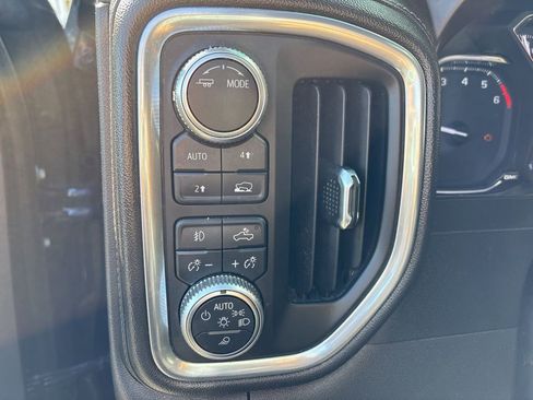 Used 2020 GMC Sierra 1500 SLT image 12
