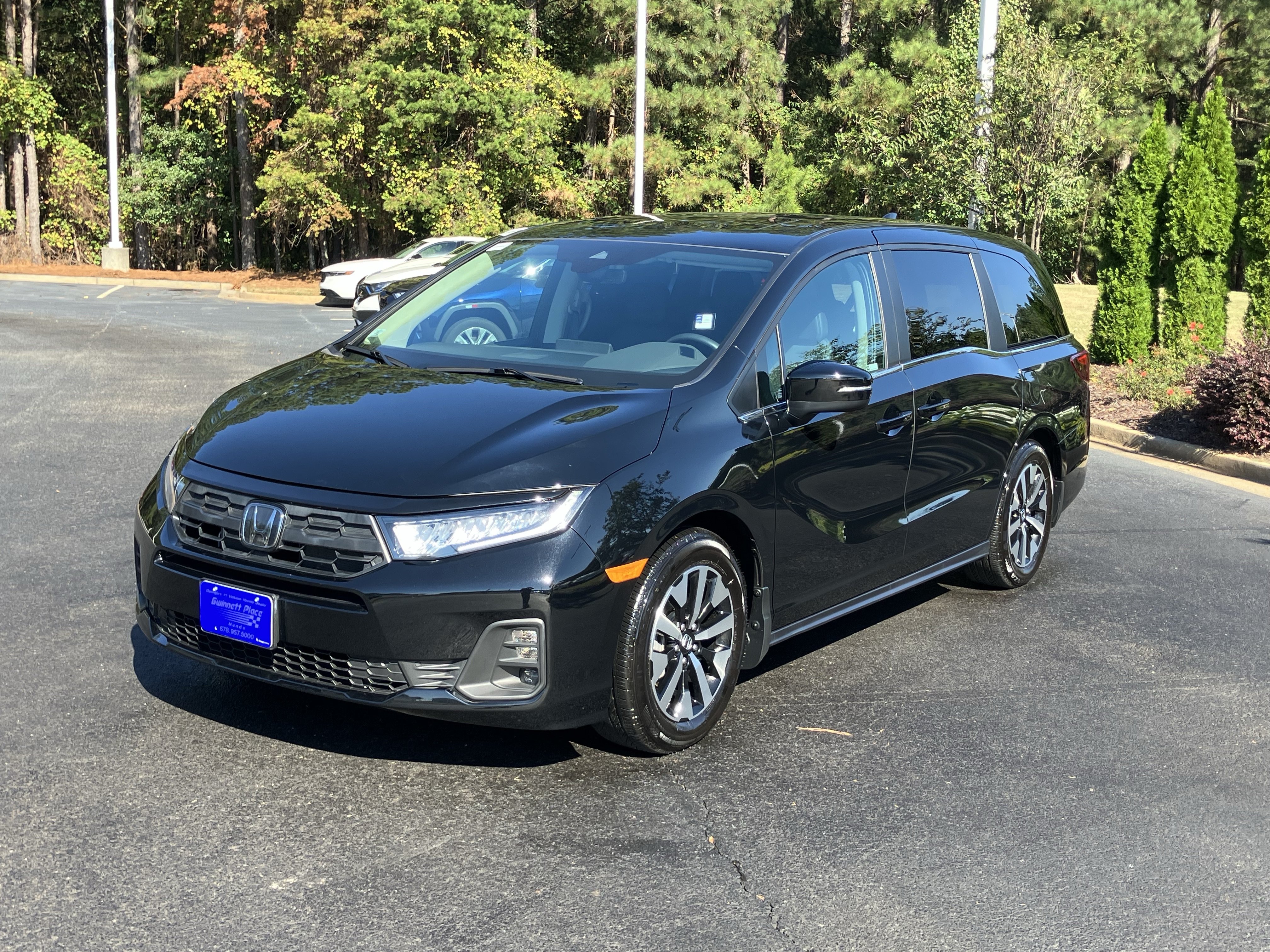 Used 2026 Honda Odyssey EX-L image 6