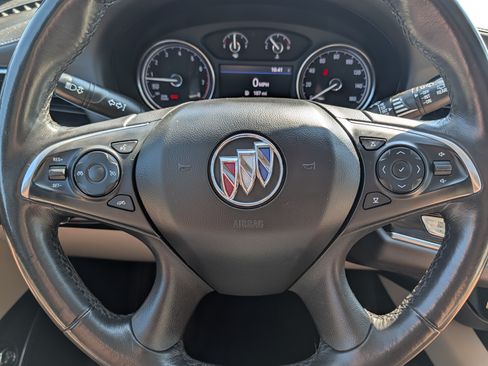 Used 2020 Buick Enclave Essence FWD image 25