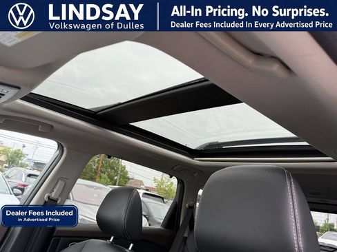 Used 2021 Nissan Rogue SL w/ Premium Package AWD/4WD image 16