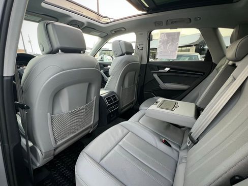 Used 2018 Audi Q5 2.0T Premium Plus w/ Premium Plus Package image 18