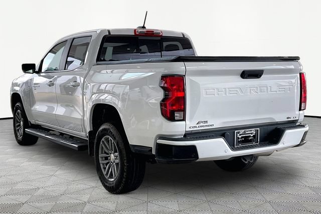 Used 2024 Chevrolet Colorado LT w/ LT Convenience Package RWD image 4