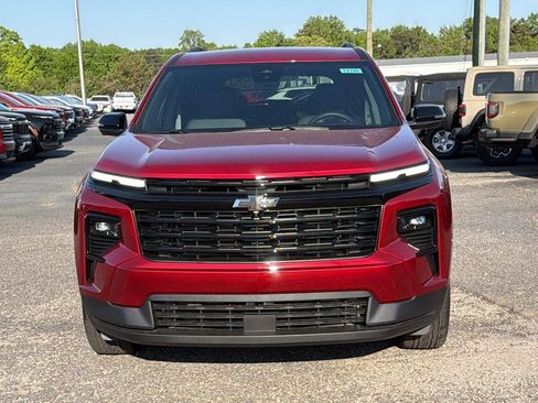 New 2026 Chevrolet Traverse LT FWD image 2