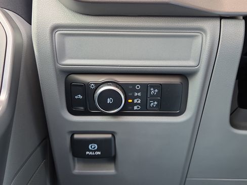 Used 2024 Ford F150 XLT w/ Mobile Office Package image 29