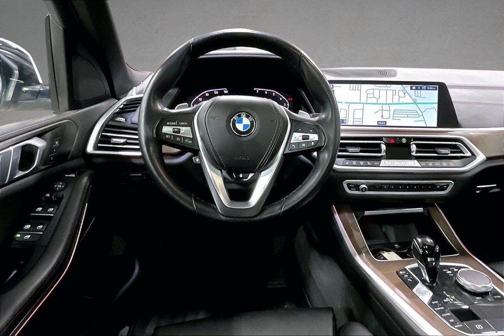 Used 2022 BMW X5 xDrive40i w/ Premium Package AWD/4WD image 9