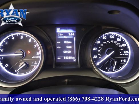 Used 2024 Toyota Camry SE image 21