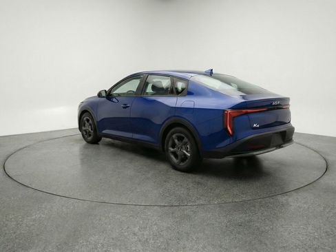 Used 2025 Kia K4 LXS image 6