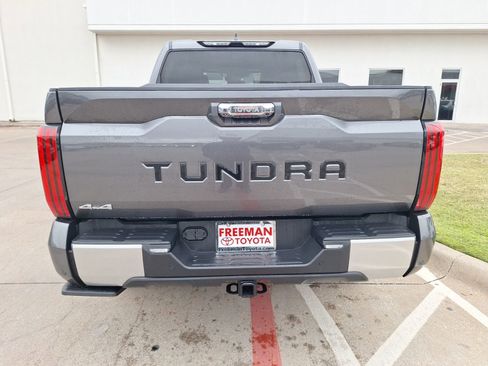 Used 2025 Toyota Tundra Limited image 5