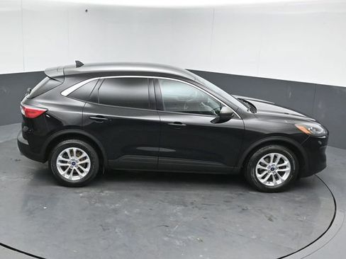 Certified 2022 Ford Escape SE w/ Cold Weather Package image 46