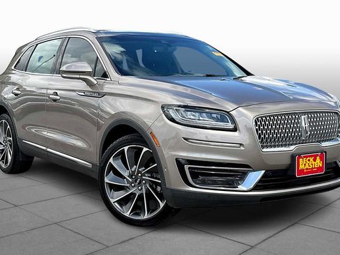 Used 2019 Lincoln Nautilus Reserve image 2