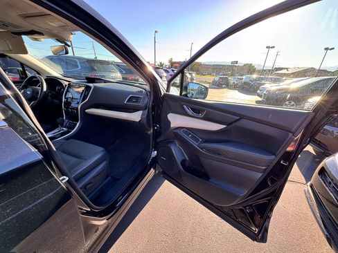 Used 2022 Subaru Ascent Limited w/ Technology Package AWD/4WD image 34