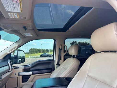 Used 2020 Ford F250 Lariat w/ Lariat Ultimate Package AWD/4WD image 13