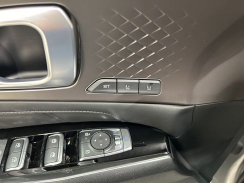 New 2026 Kia Sorento SX Prestige image 13