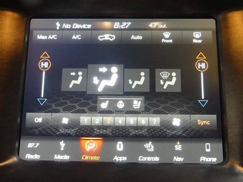 Used 2019 Dodge Charger Scat Pack w/ Daytona Edition Group image 39