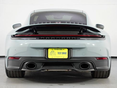 Used 2025 Porsche 911 Carrera image 10