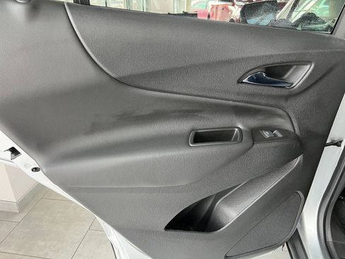 Used 2022 Chevrolet Equinox LT AWD/4WD image 20