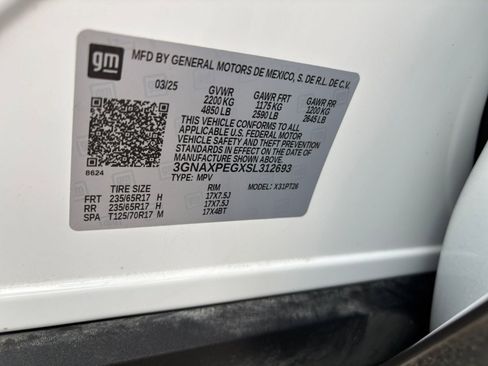 Used 2025 Chevrolet Equinox LT AWD/4WD image 23
