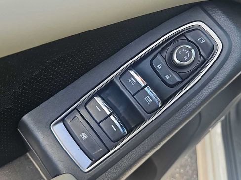 Used 2024 Subaru Ascent Limited w/ Technology Package AWD/4WD image 15