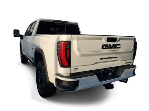 Used 2024 GMC Sierra 2500 AT4 w/ AT4 Premium Plus Package AWD/4WD image 3