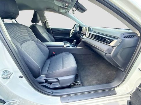 Used 2025 Toyota Camry LE FWD image 34