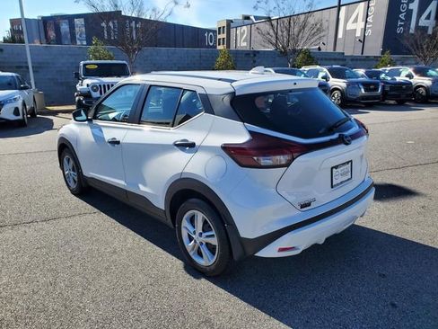 Certified 2025 Nissan Kicks Play S image 6