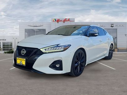 Used 2021 Nissan Maxima SR w/ Sport Mat Group