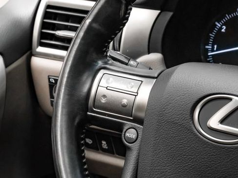 Used 2017 Lexus GX 460 image 22