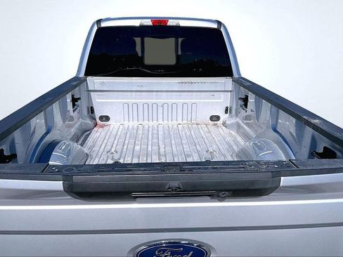 Used 2019 Ford F350 Lariat w/ Lariat Ultimate Package image 18