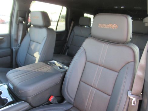 New 2026 Chevrolet Tahoe High Country image 16