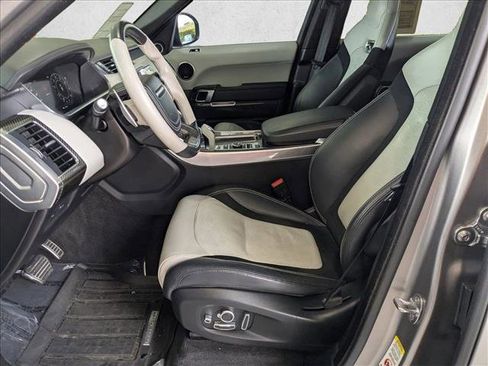 Used 2021 Land Rover Range Rover Sport SVR image 15