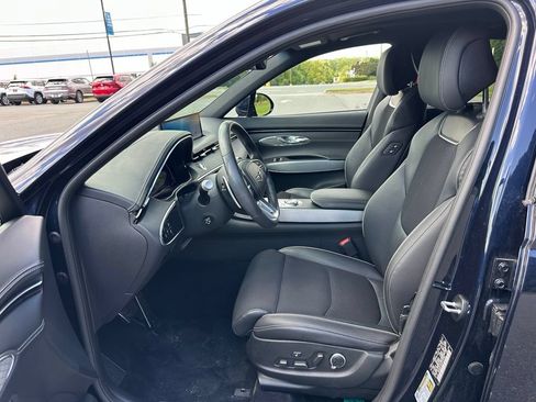 Used 2023 Genesis GV70 2.5T w/ Sport Prestige Package AWD/4WD image 13