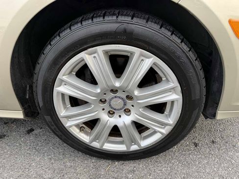 Used 2012 Mercedes-Benz E 350 Sedan image 26