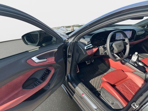 Used 2025 Audi S5 Premium Plus w/ Premium Plus Package AWD/4WD image 11