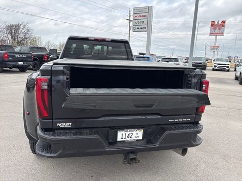 Used 2024 GMC Sierra 3500 Denali Ultimate image 6