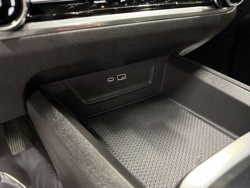 Certified 2025 Chevrolet Equinox LT image 25