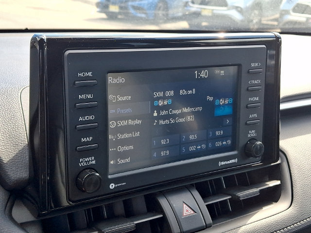 Certified 2022 Toyota RAV4 LE AWD/4WD image 11