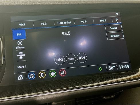 Used 2023 Buick Envision Essence FWD image 20