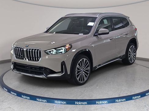 New 2026 BMW X1 xDrive28i w/ Technology Package AWD/4WD image 1