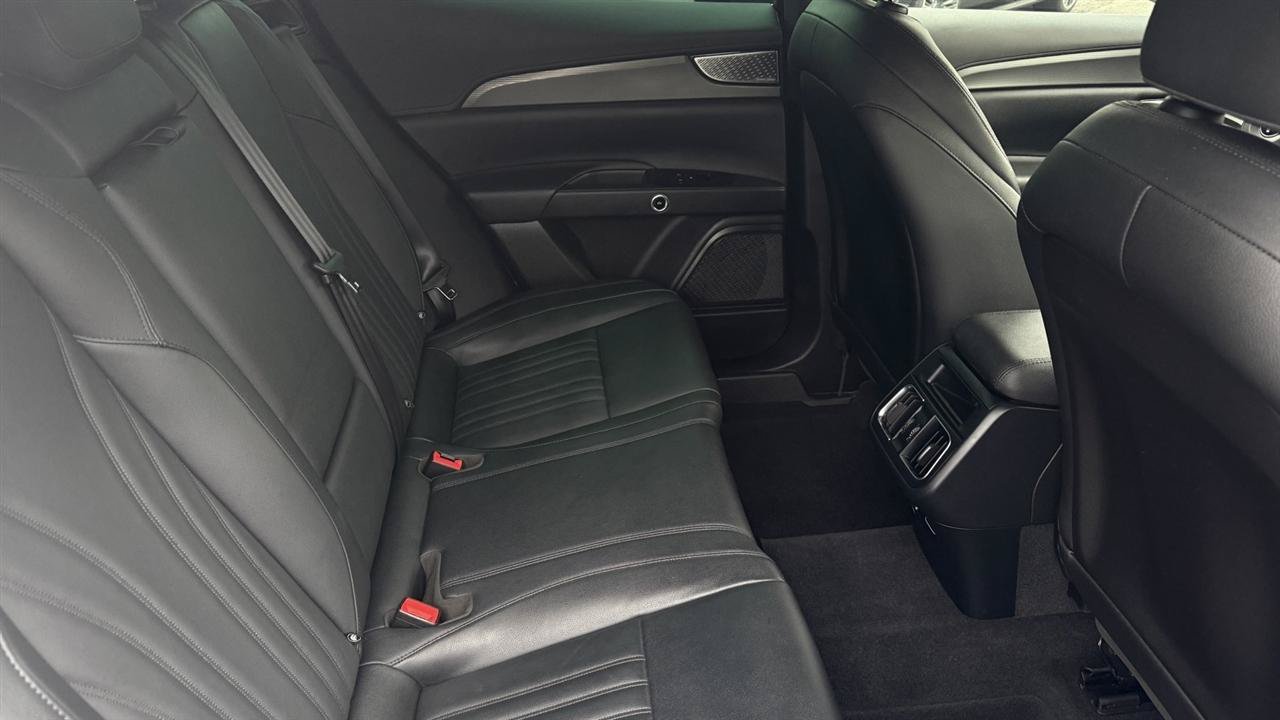 Used 2023 Maserati Grecale GT AWD/4WD image 36